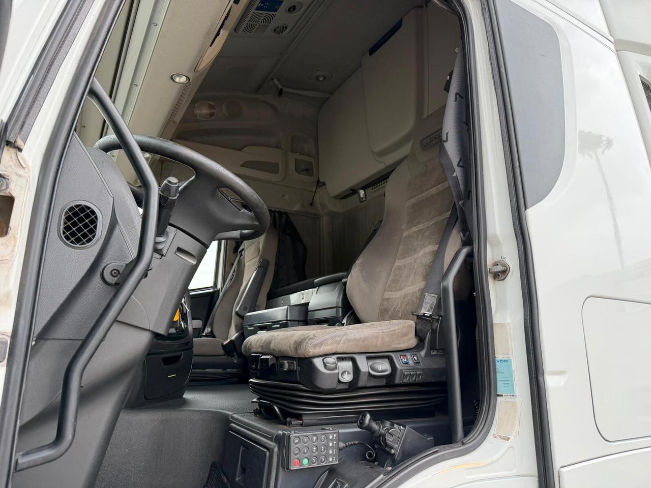 IVECO HI WAY 500