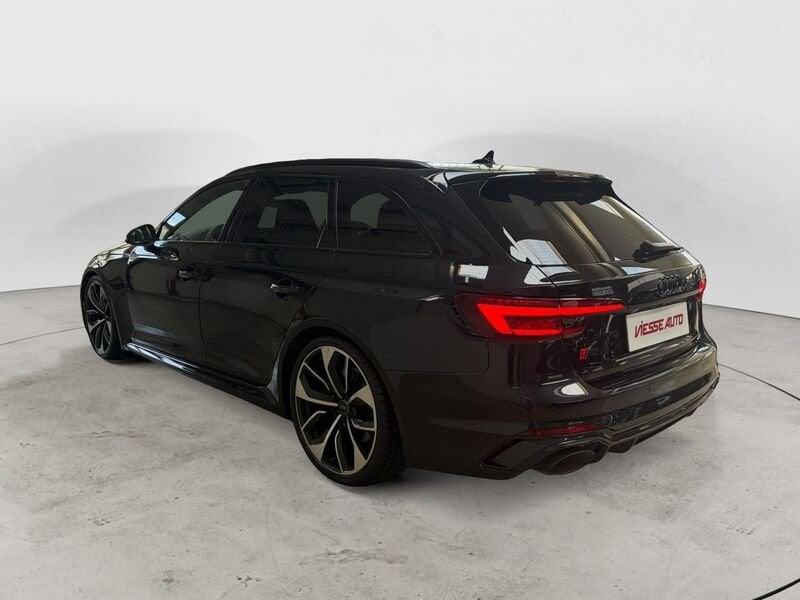 Audi A4 RS 4 Avant
