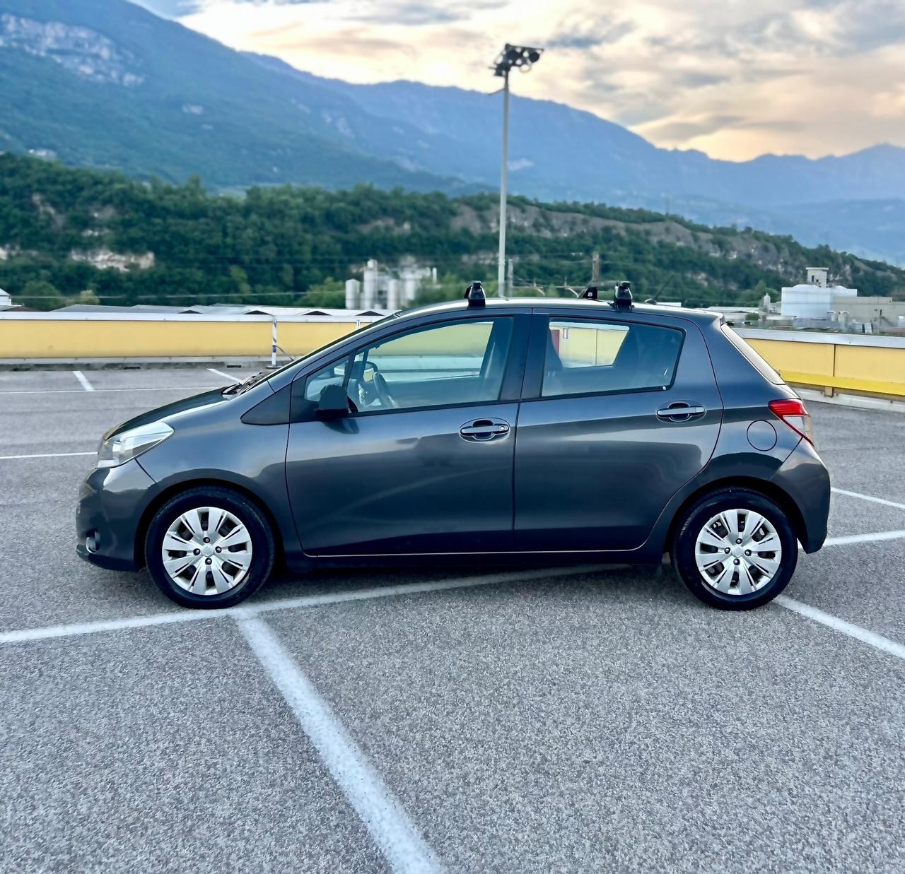Toyota Yaris 1.4 D-4D 5p. Lounge Neopatentati 2013