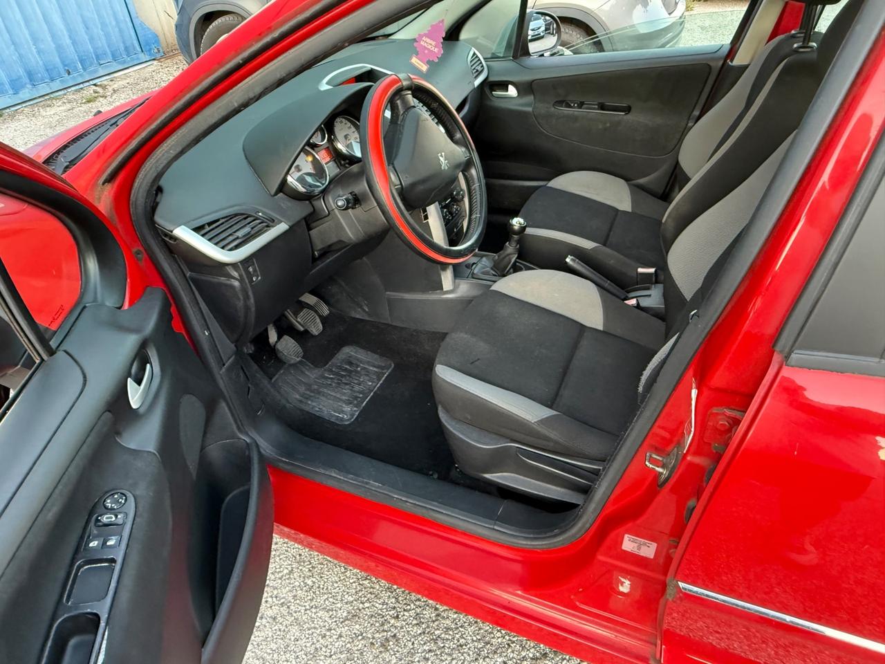 Peugeot 207 1.4 VTi 95CV SW Active Pack