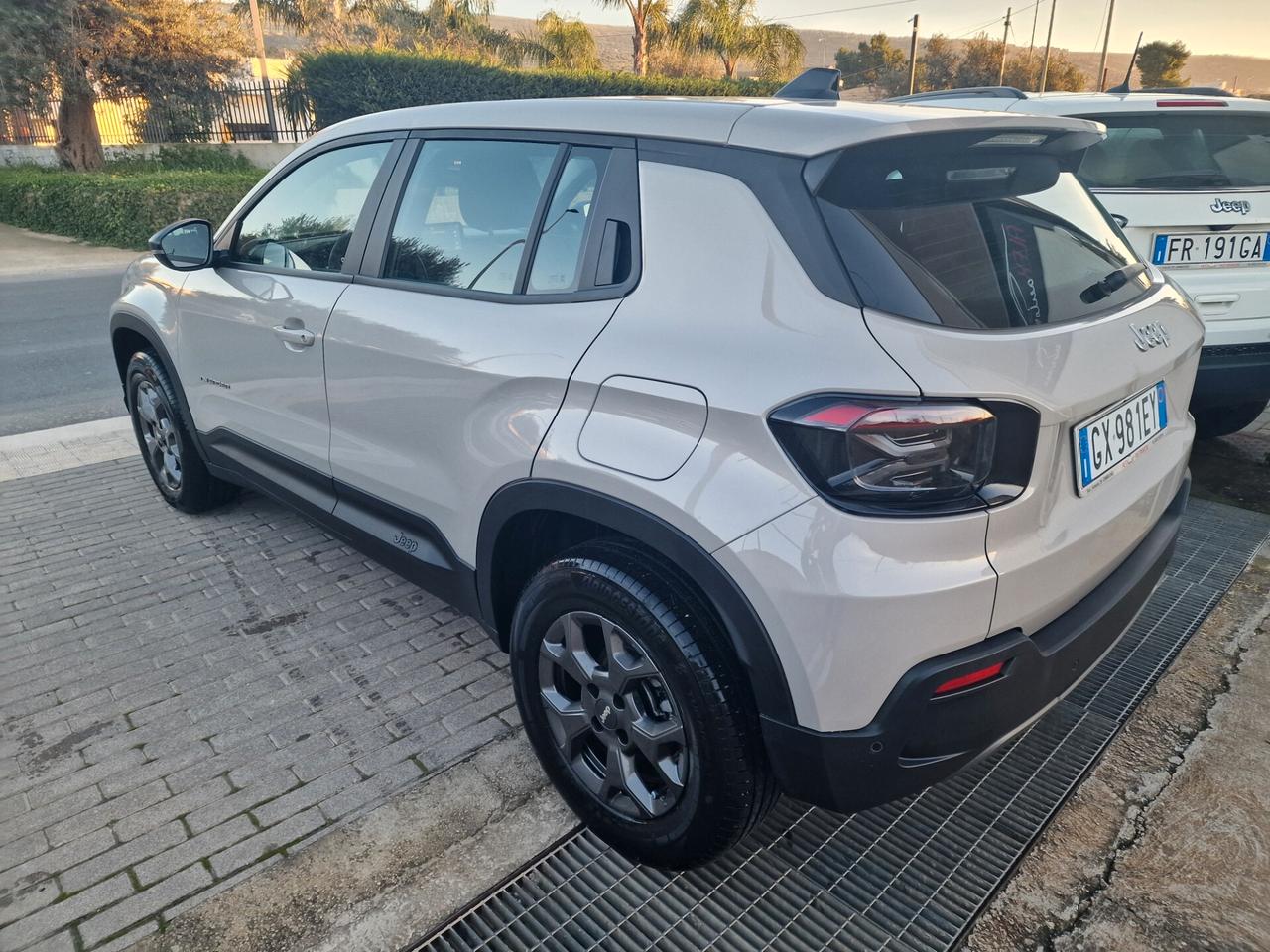 Jeep Avenger 1.2 Turbo 100 CV Summit