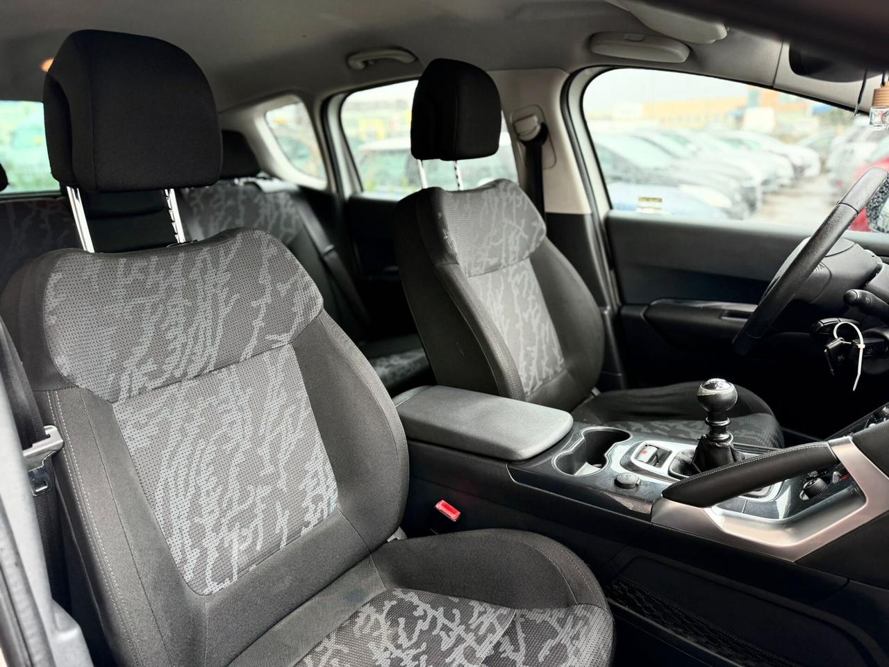 Peugeot 3008 1.6 HDi 110CV Tecno