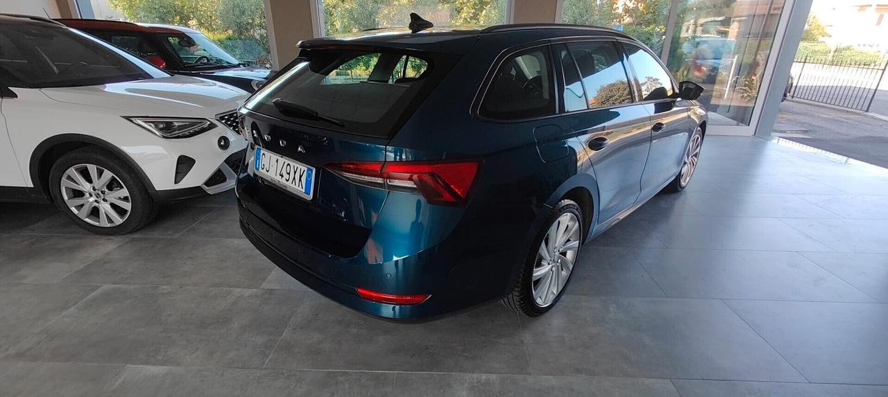 Skoda Octavia 2.0 TDI EVO SCR DSG Wagon Style