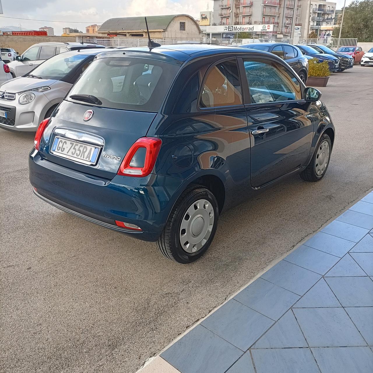 Fiat 500 1.0 Hybrid Cult (ok neopatentati)