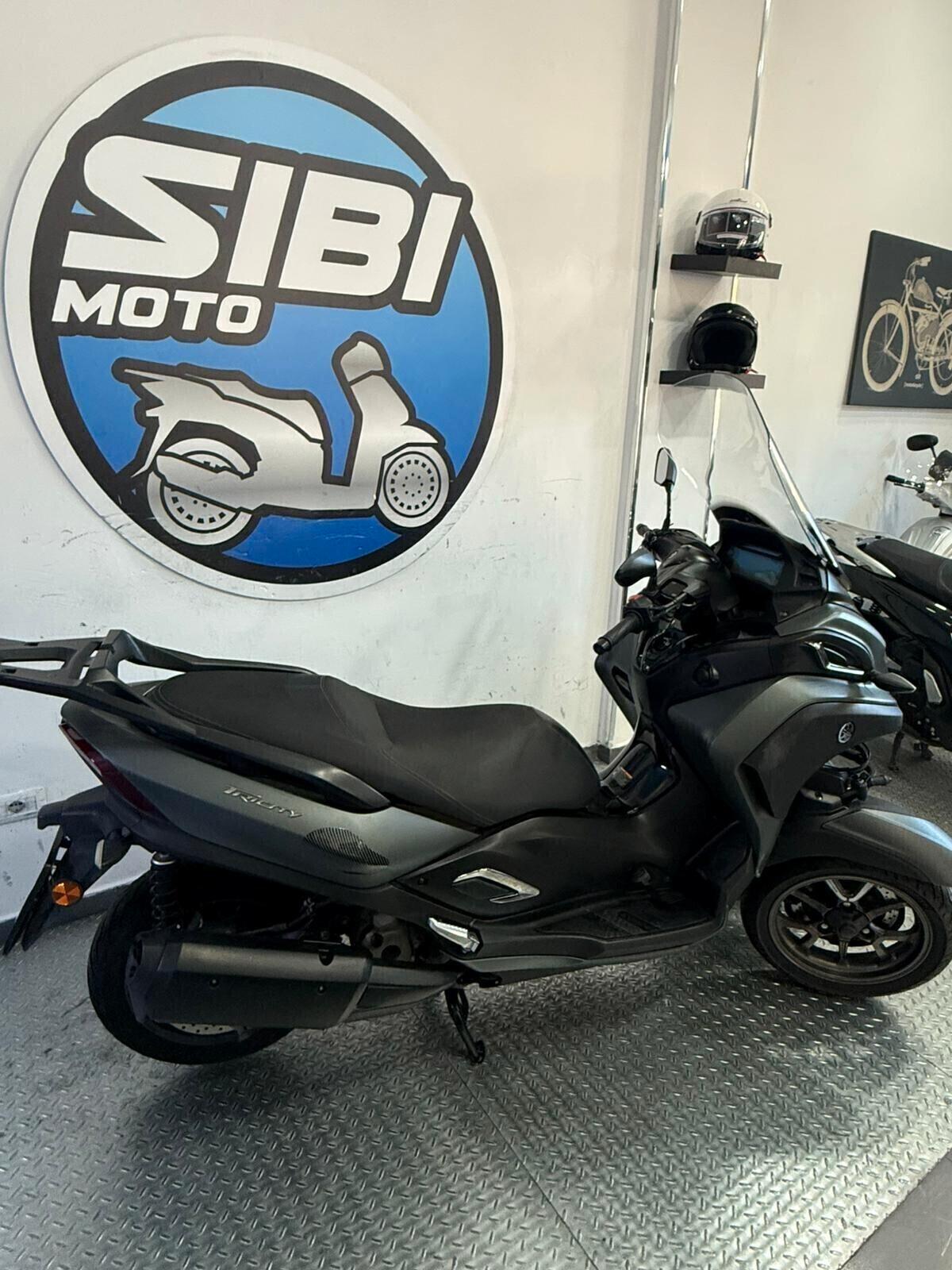 Yamaha Tricity 300