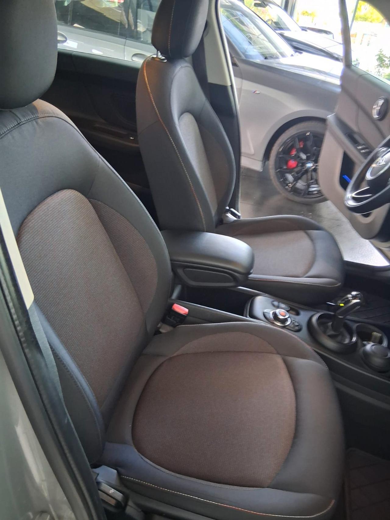 MINI Cooper D Countryman