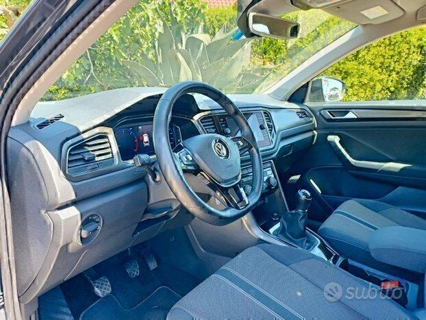 Volkswagen T-Roc VOLKSWAGEN T ROC TDI