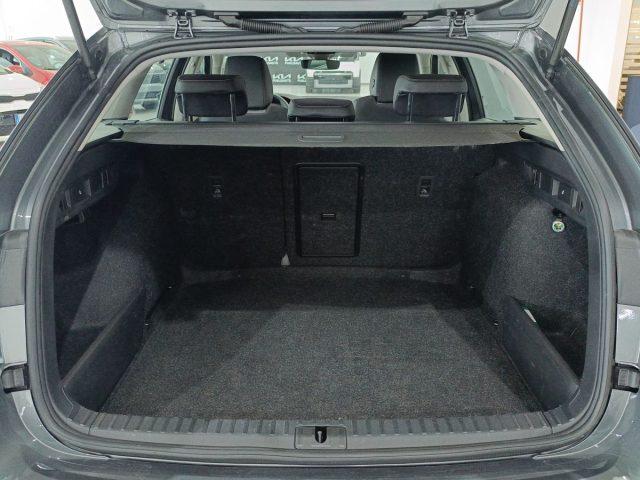 SKODA Octavia 2.0 TDI 150 CV DSG Wagon Executive
