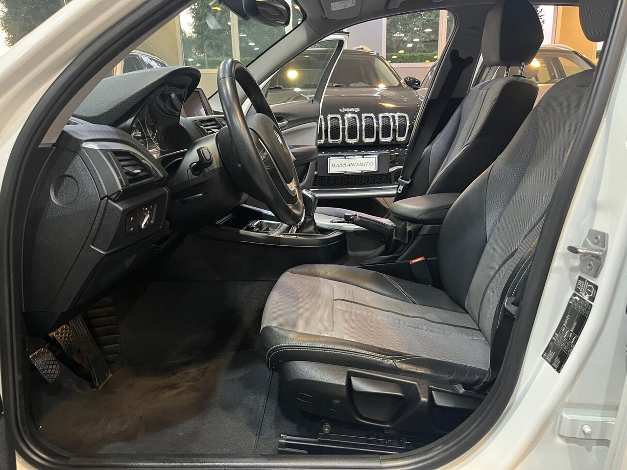 Bmw 118 118d 5p. Unique