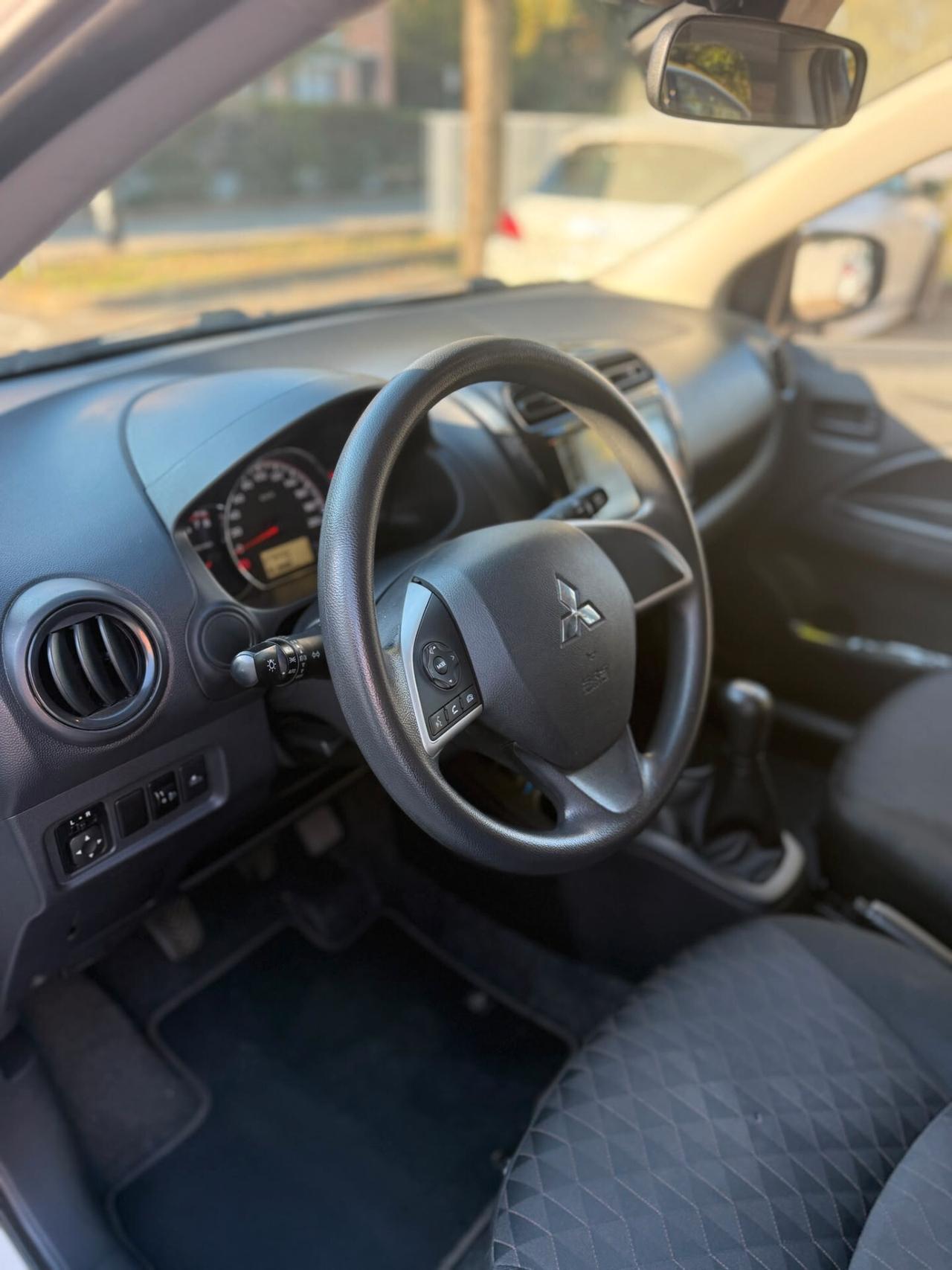 Mitsubishi Space Star 1.2 Intense