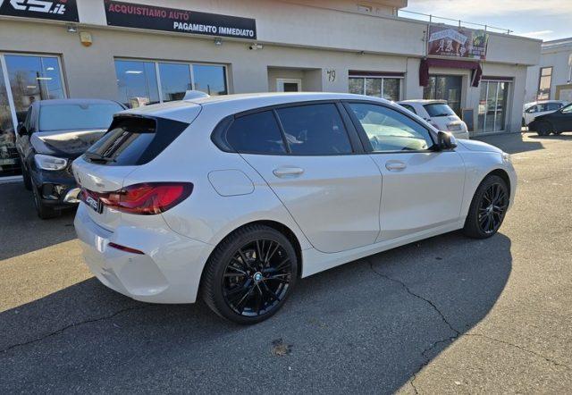 BMW 118 i 5p. PERMUTE