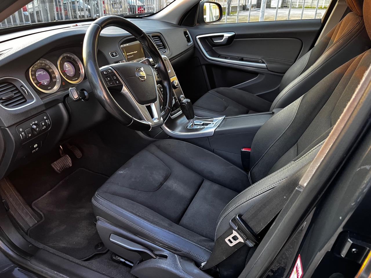 Volvo S60 2.0 d4 163cv (D3) Summum geartronic