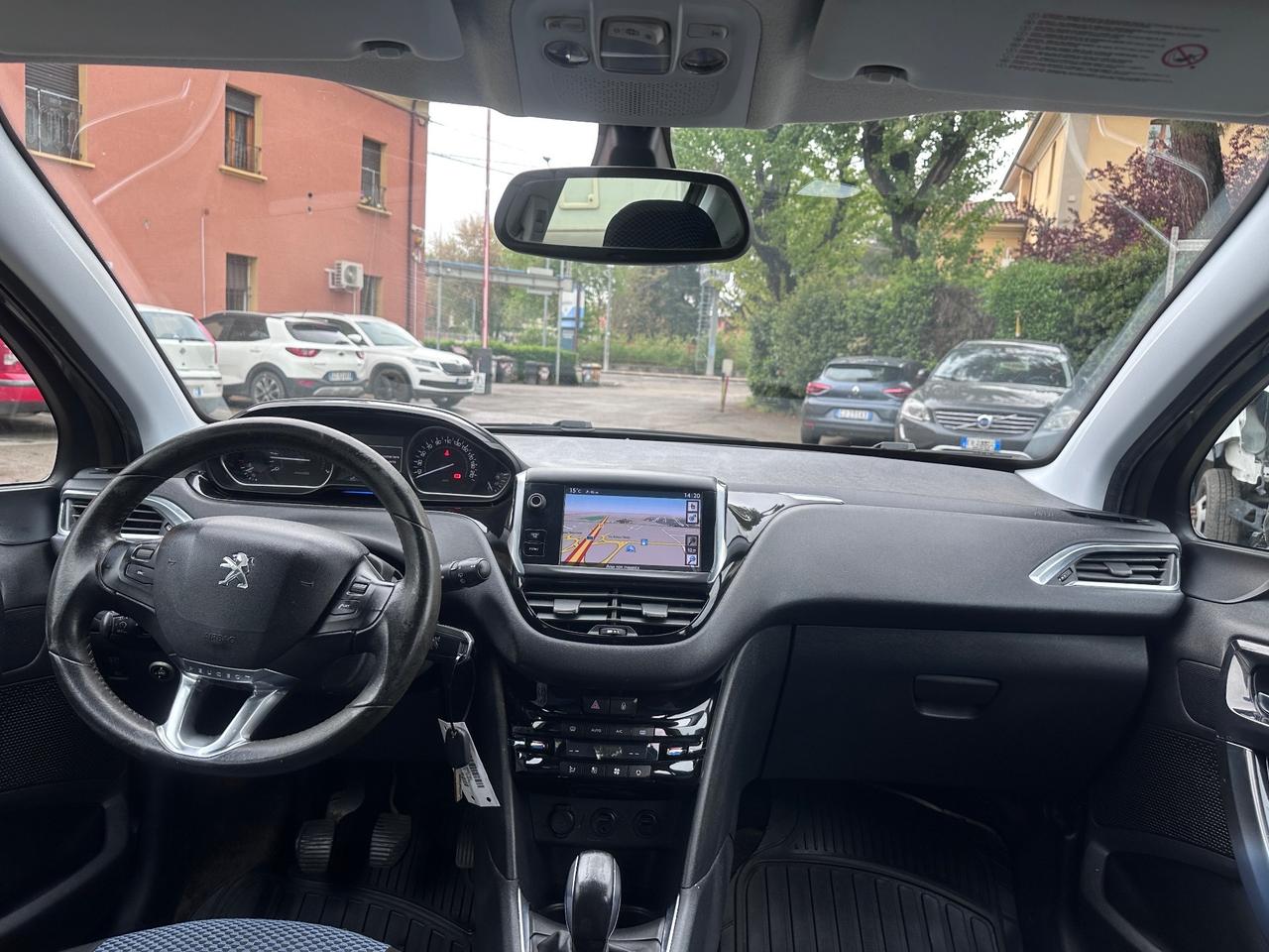 Peugeot 208 1.2 VTi 82 CV 5porte Allure Gpl