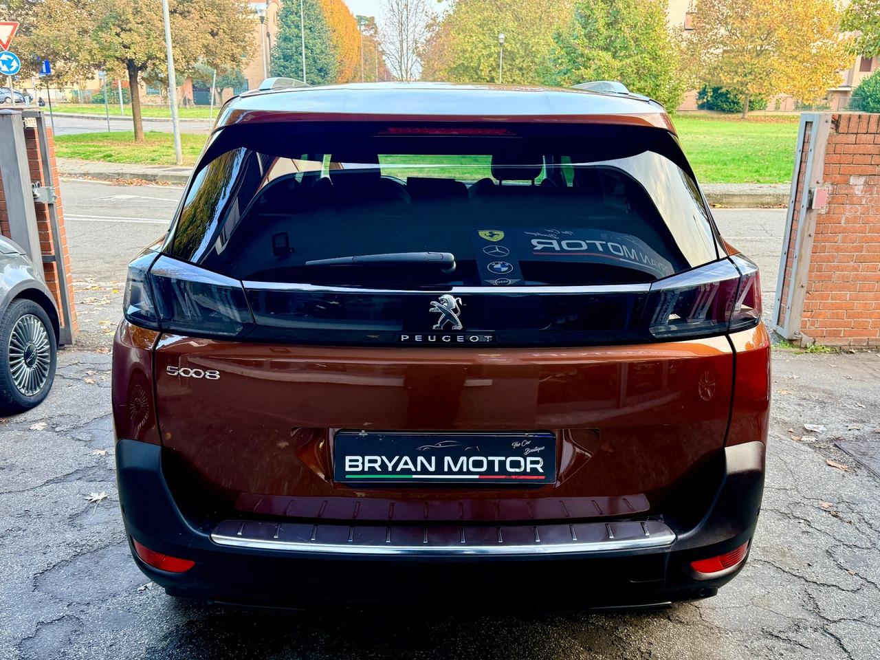 Peugeot 5008 BlueHDi 130 S&S EAT8 Allure Pack