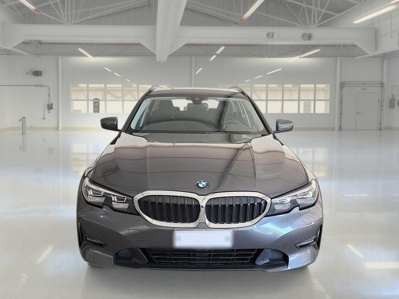 BMW 318 Business Advantage Touring Autom.