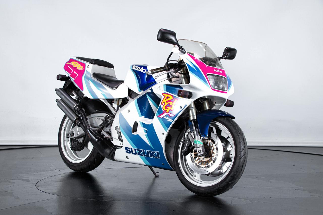 Suzuki RGV 250 GAMMA- 1992
