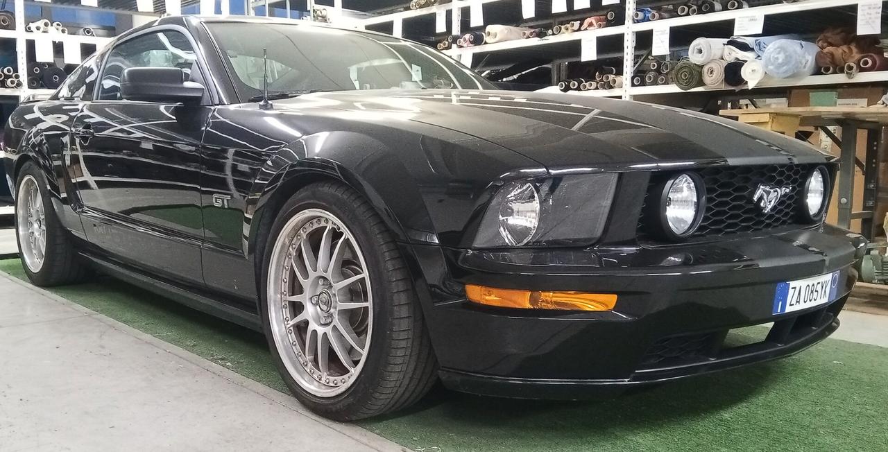 Ford Mustang Coupé