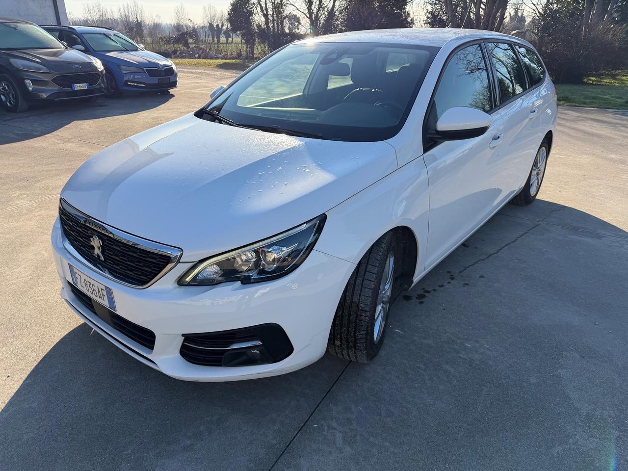 Peugeot 308 BlueHDi 100 S&S SW Business