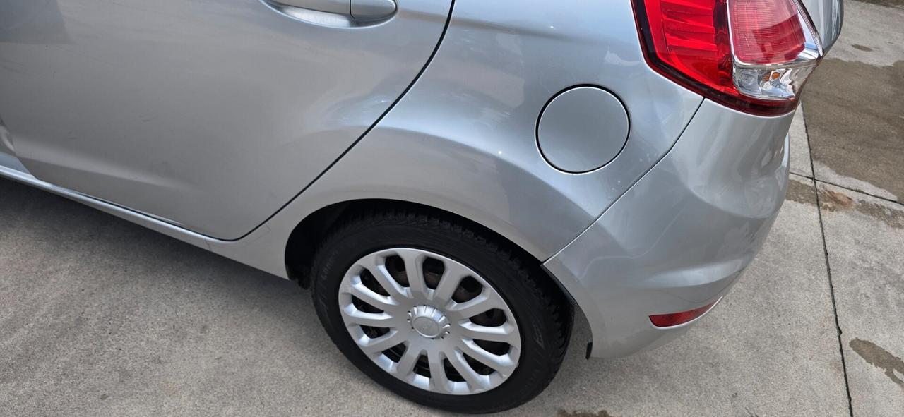 Ford Fiesta 1.5 TDCi 75CV 5 porte