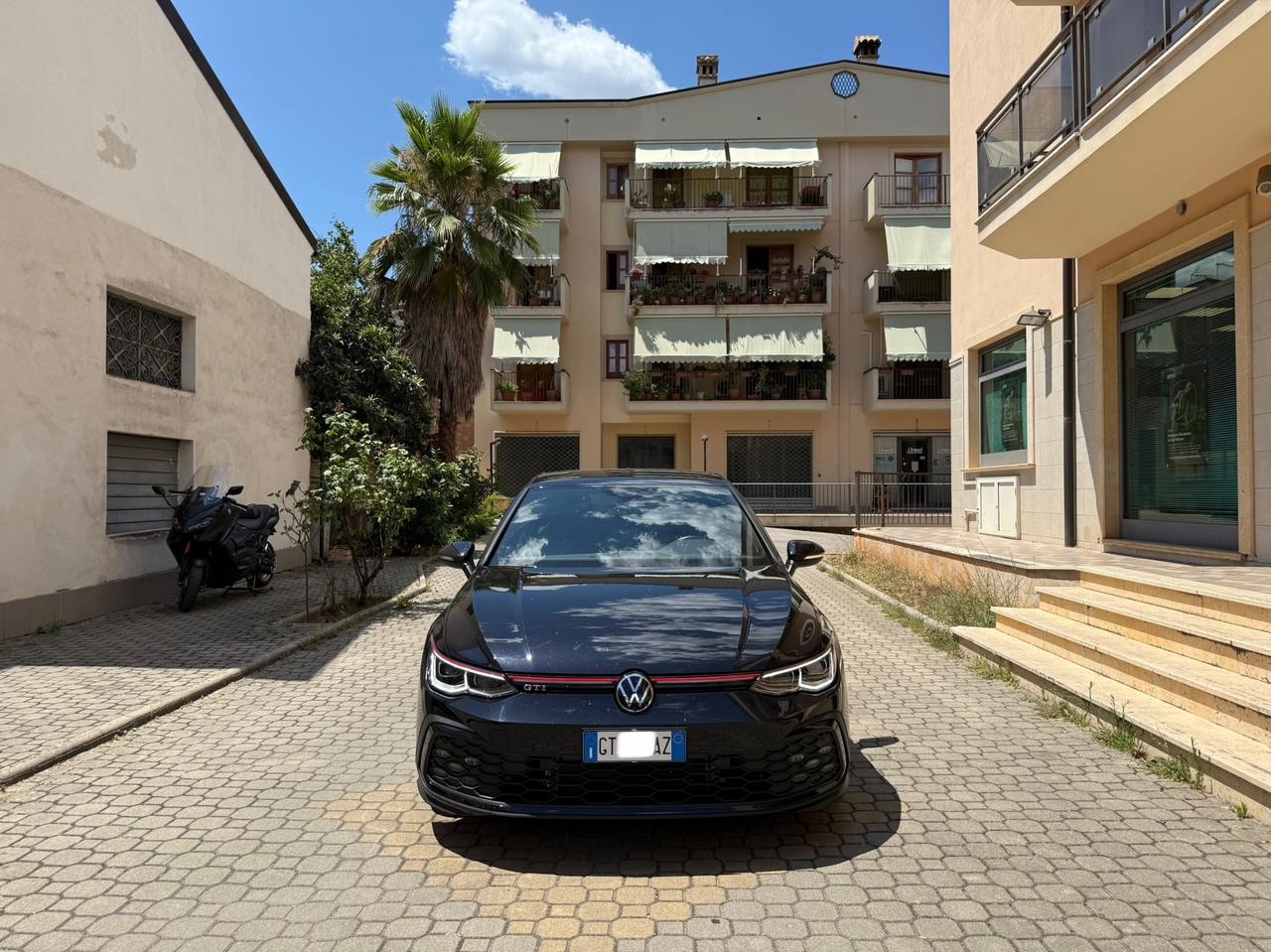 Volkswagen Golf GTI 2.0 TSI