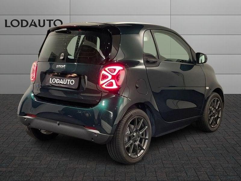 smart fortwo EQ Passion 22kw