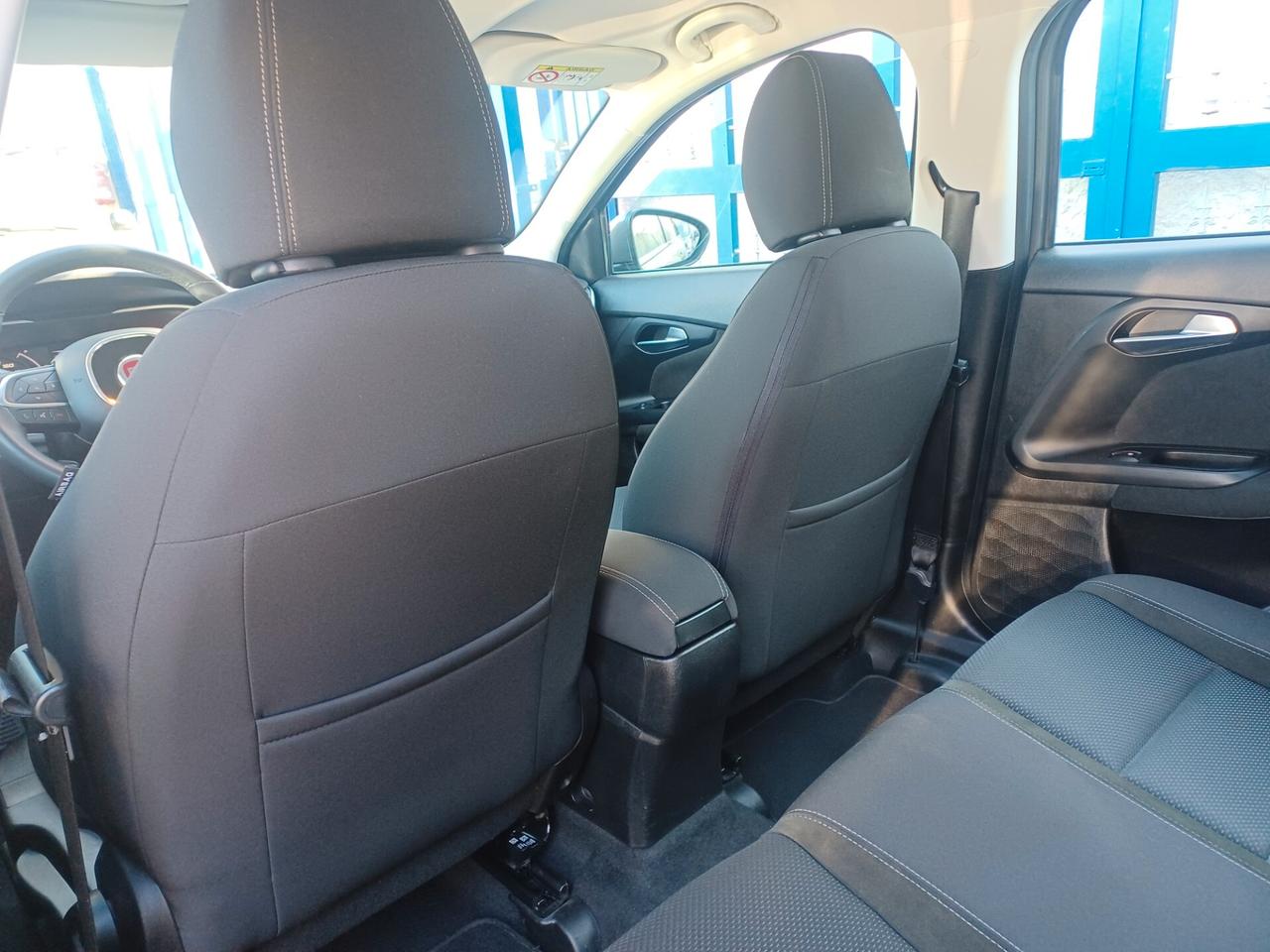 FIAT TIPO 1.6 M.JET. LOUNGE ANNO 2021