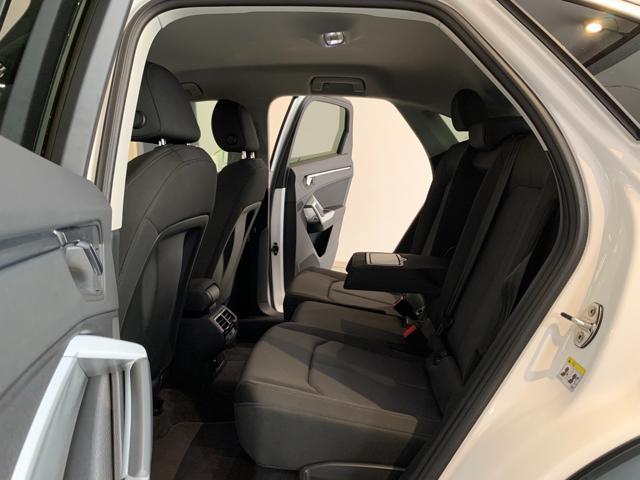 AUDI Q3 SPB 45 TFSI e-tron S tronic Business Plus