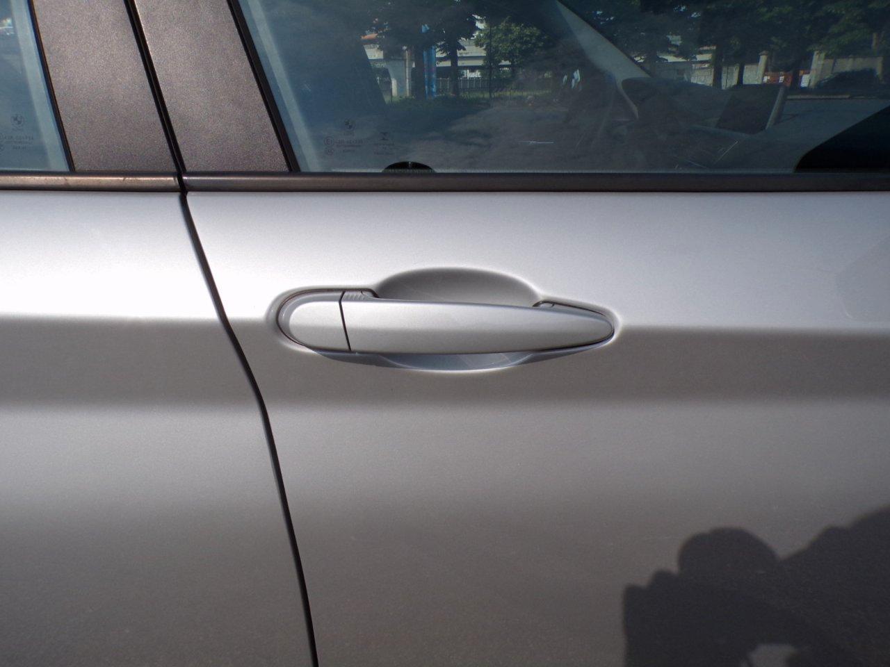 BMW 118 d Advantage 5p auto