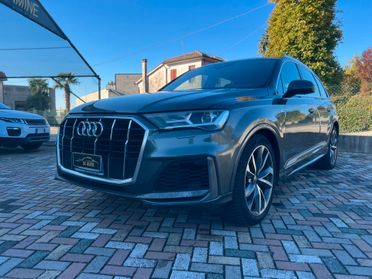 Audi Q7 3.0 TDI S-Line Plus 7 POSTI