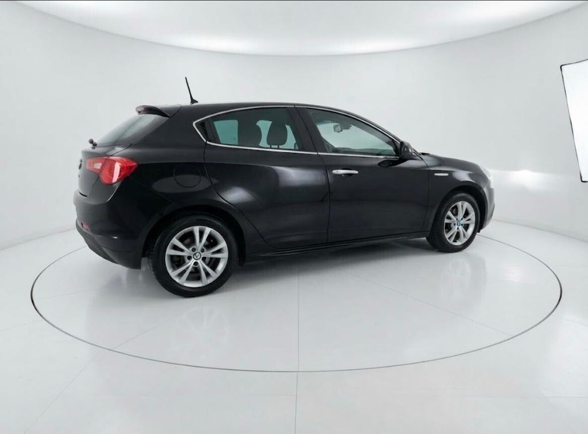 Alfa Romeo Giulietta 1.6 JTDm-2 105 CV Progression