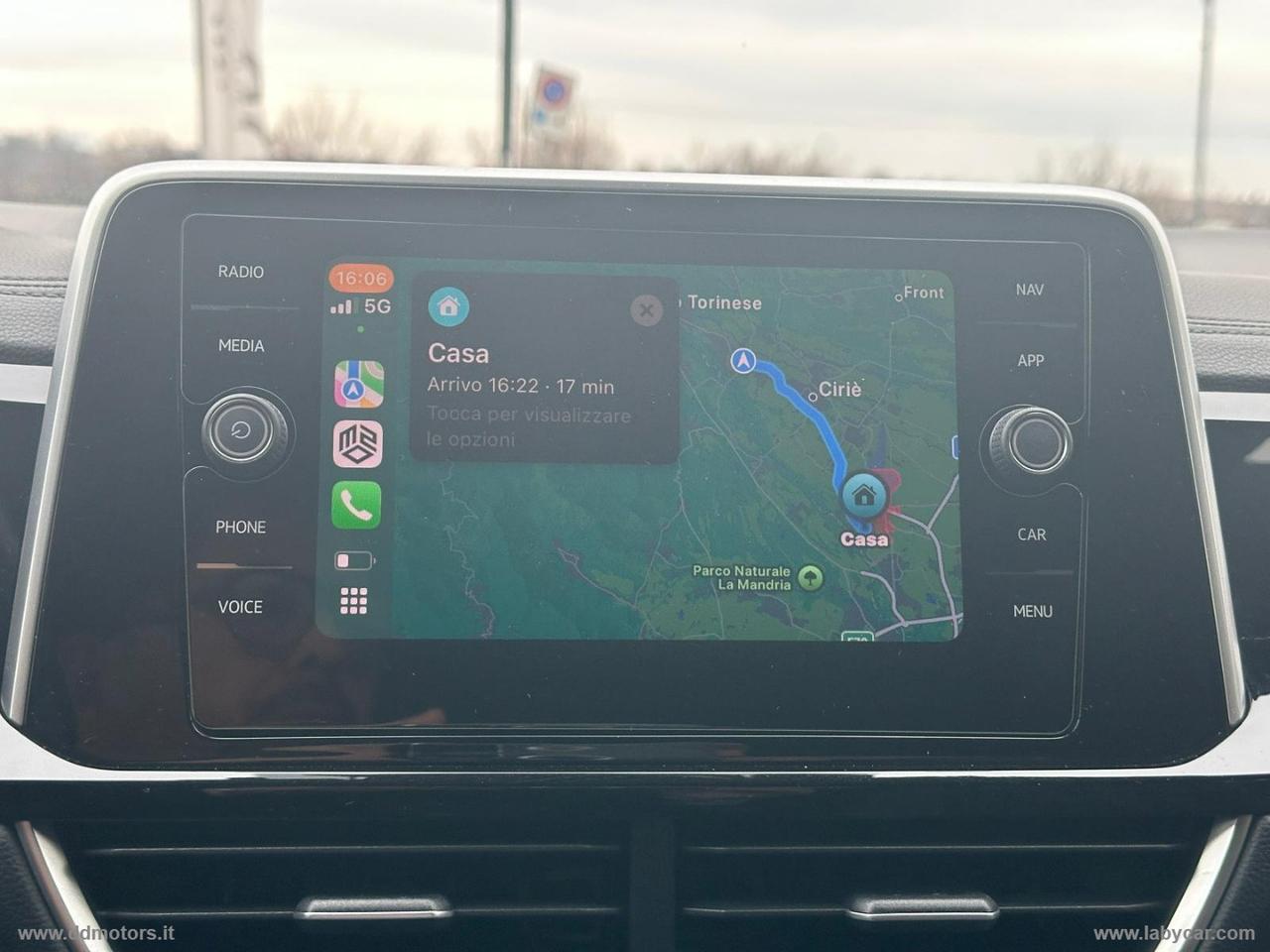 VOLKSWAGEN T-Roc 2.0 TDI SCR R-Line Plus * R LINE *