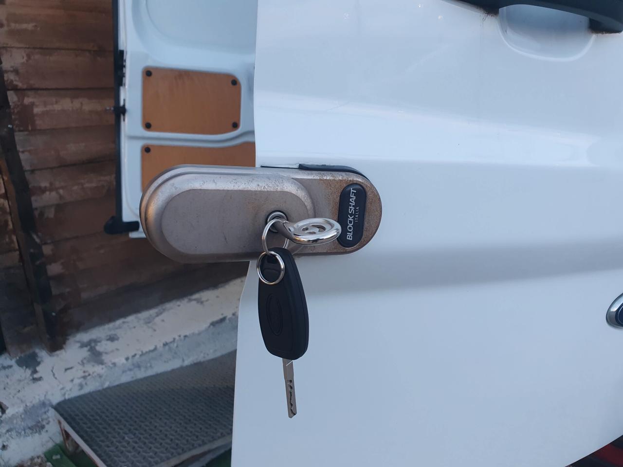 Ford Transit Connect 200 1.5 TDCi 100CV PC Furgone Entry