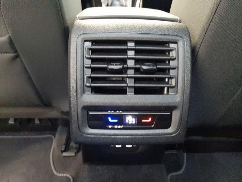 Volkswagen Golf 2.0 TDI 115cv Style