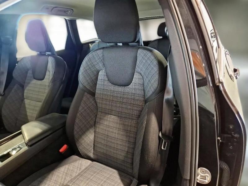 VOLVO XC60 B4 D AWD AUTOMATICO CORE SUV