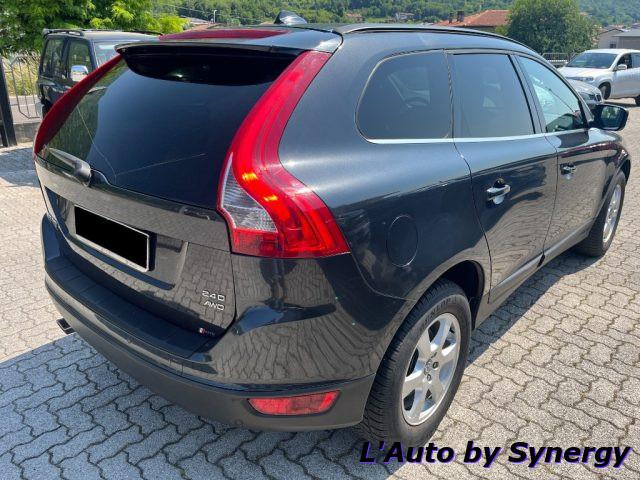 VOLVO XC60 2.4 D 163 CV AWD Geartronic Summum