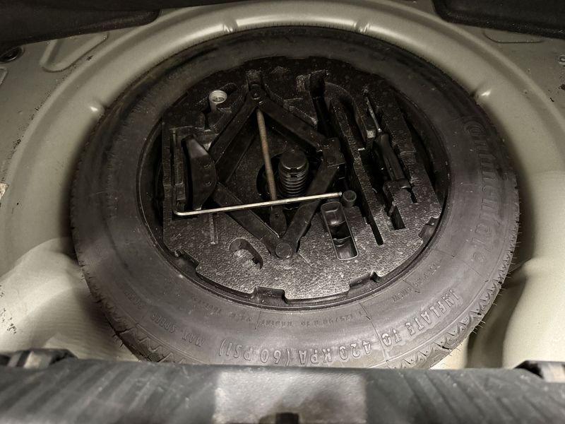 Volkswagen Maggiolino 1.6 TDI Design 50s