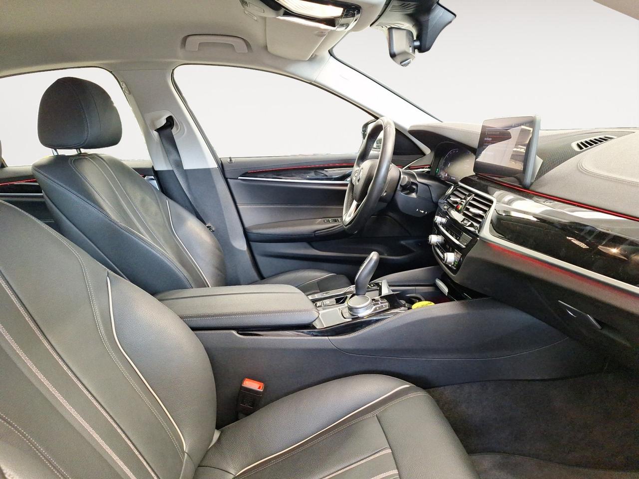 BMW 520 d mhev 48V xdrive Luxury auto