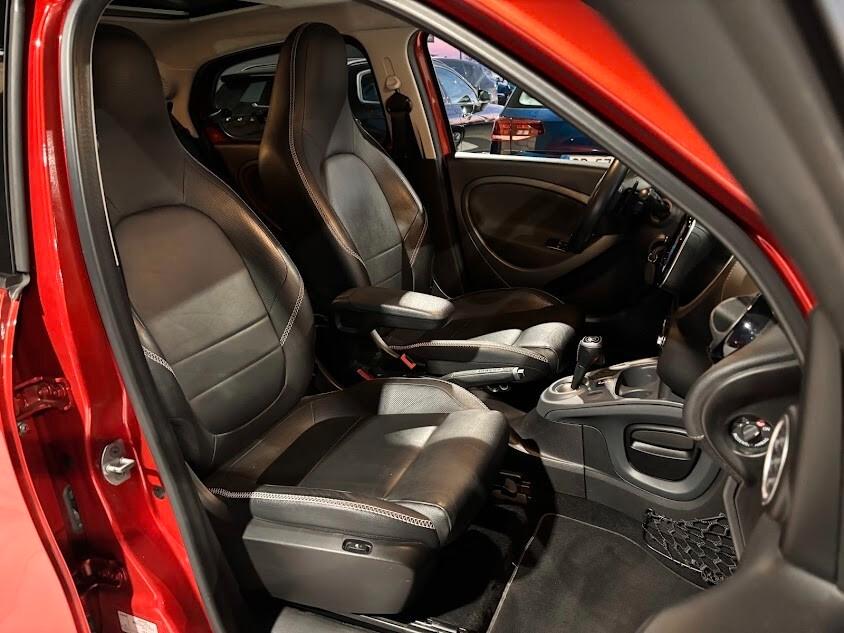 Smart brabus FOR FOUR XLLUSIVE 109CV-JBL