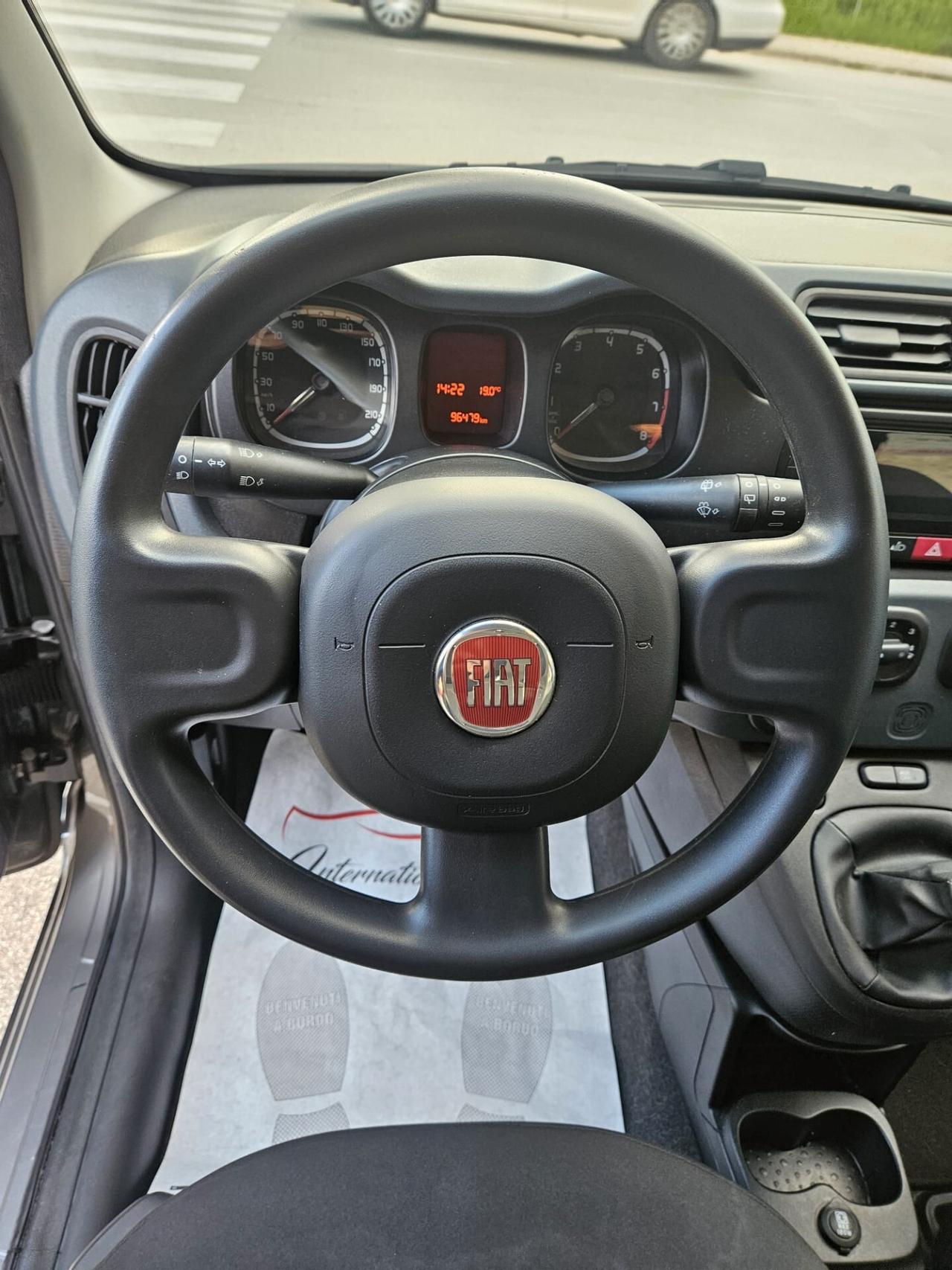 Fiat Panda 1.0 benzina Hybrid firefly 70cv