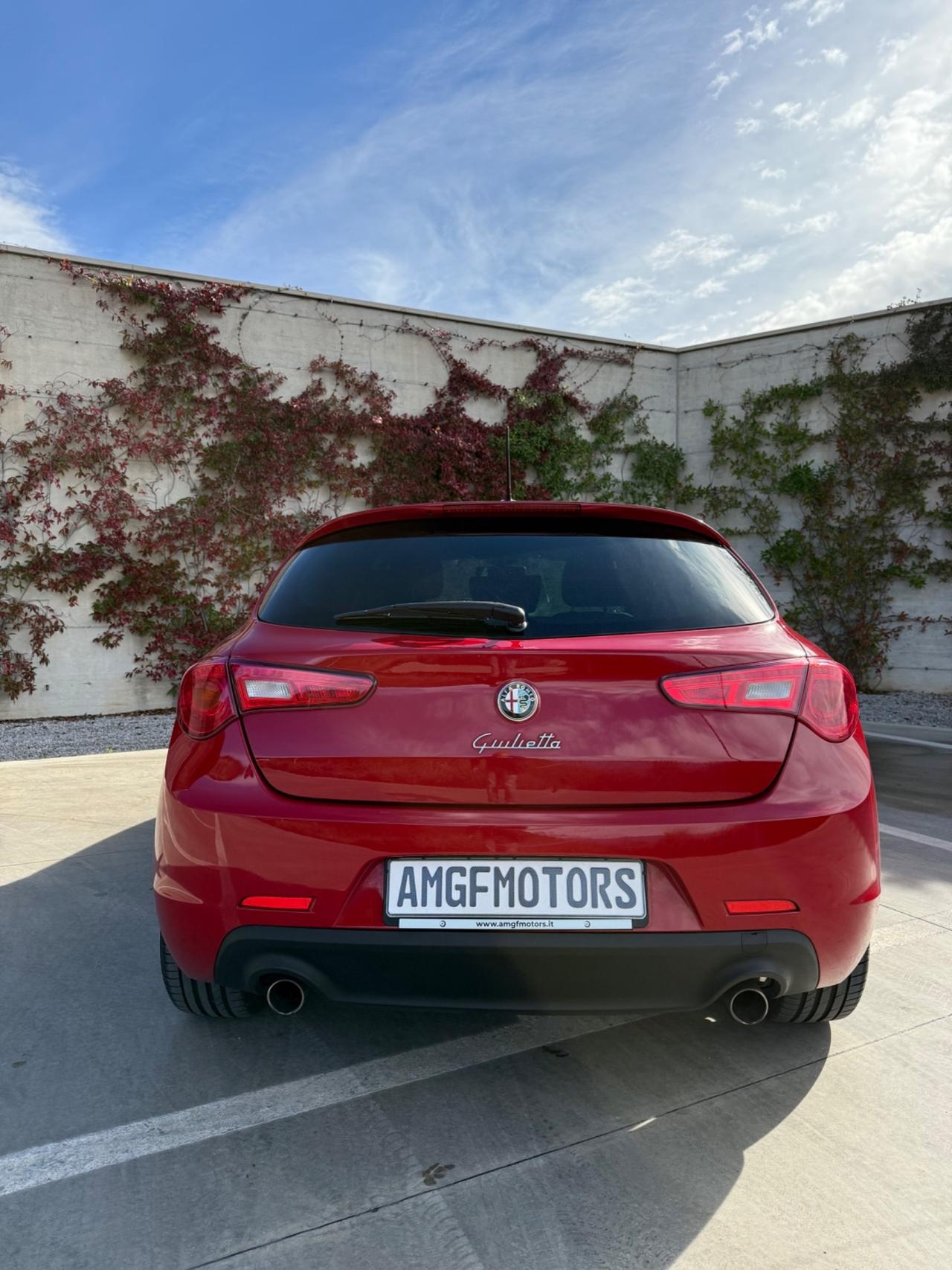 Alfa Romeo Giulietta 2.0 JTDm-2 150 CV QV Line