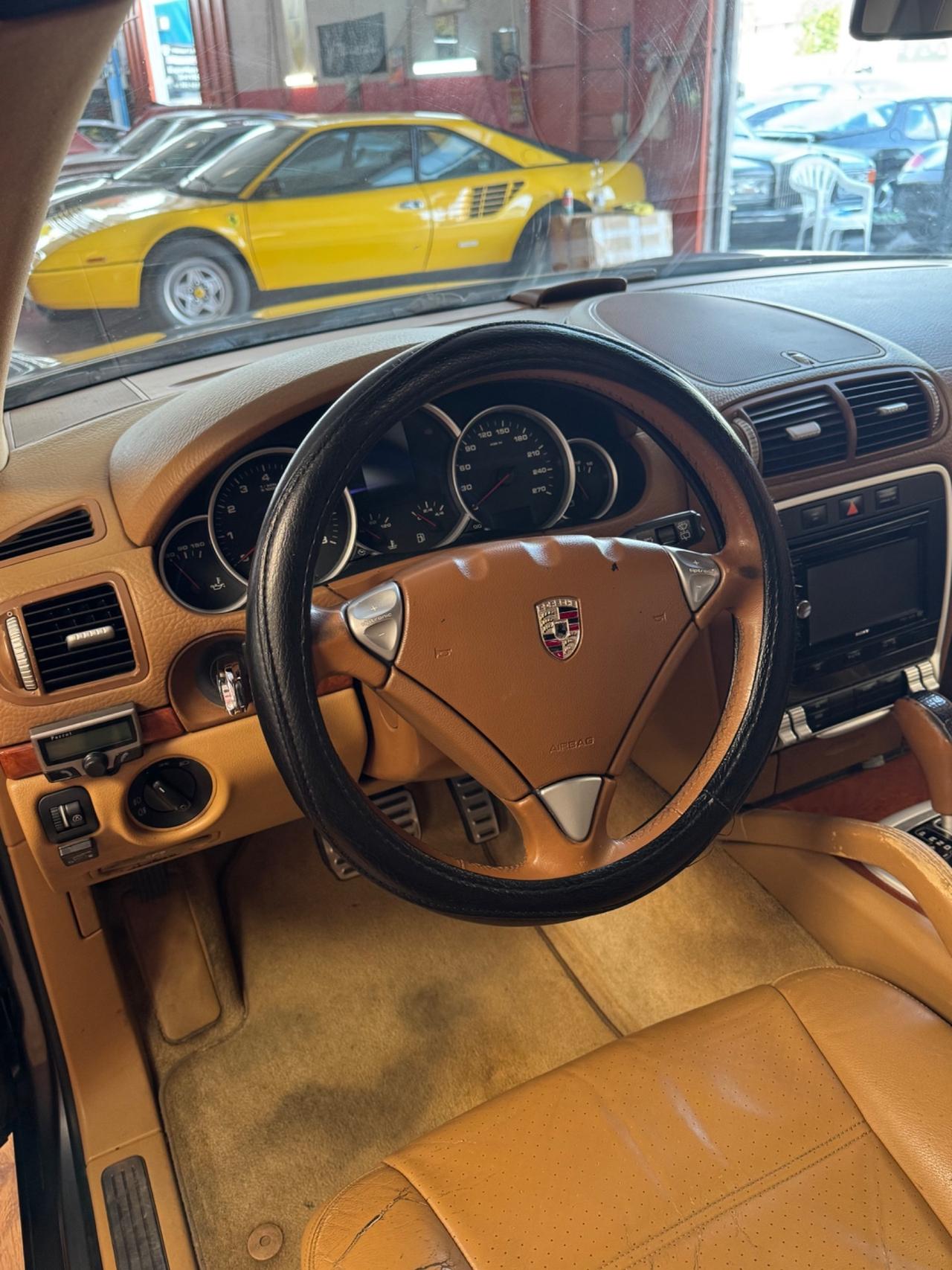 Porsche Cayenne 4.5 S PERMUTE