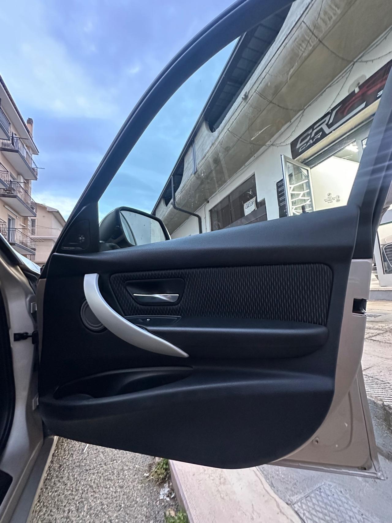 Bmw 320 320d Touring Luxury