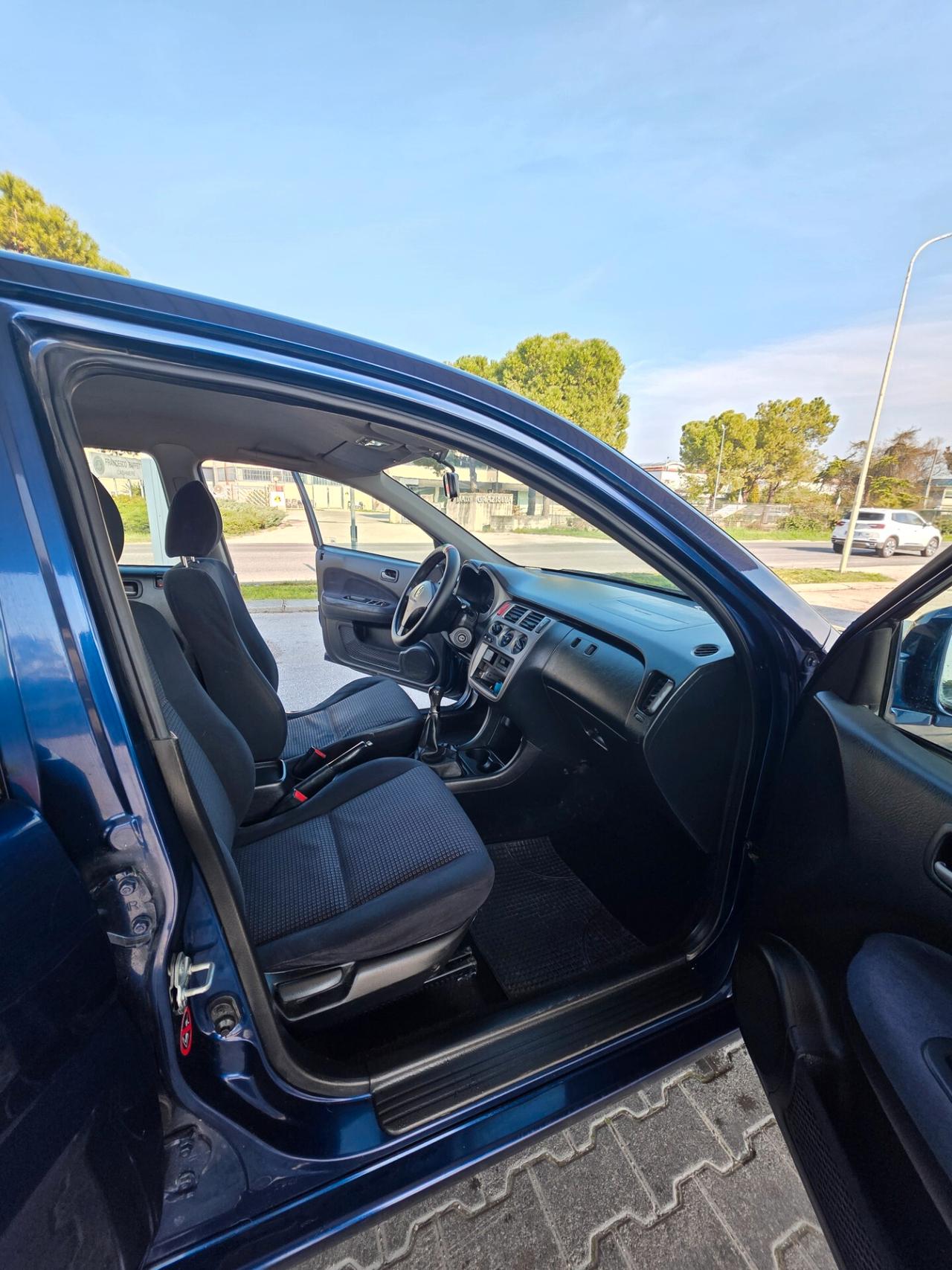 Honda HR-V Neo patentati