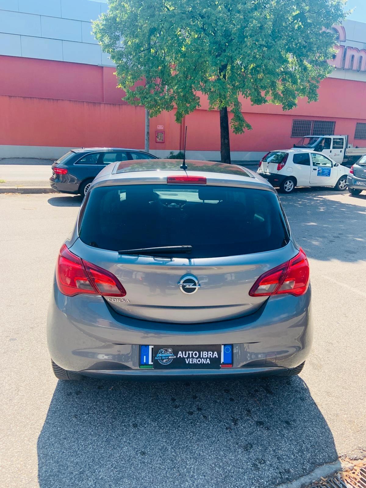 Opel Corsa 1.2 5 porte Innovation