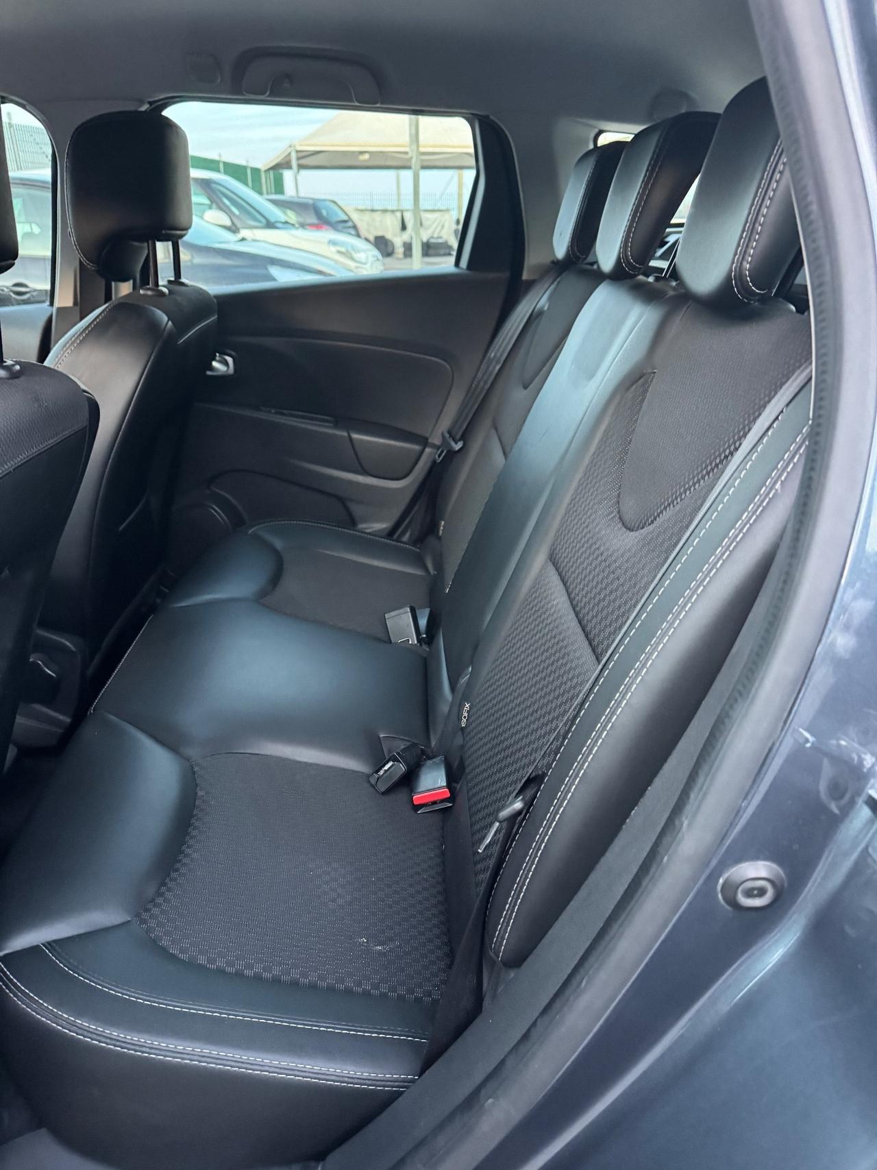 Renault Clio Sporter dCi 8V 75 CV Duel2