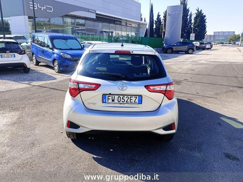 Toyota Yaris III 2017 5p Benzina 5p 1.5 Active my18