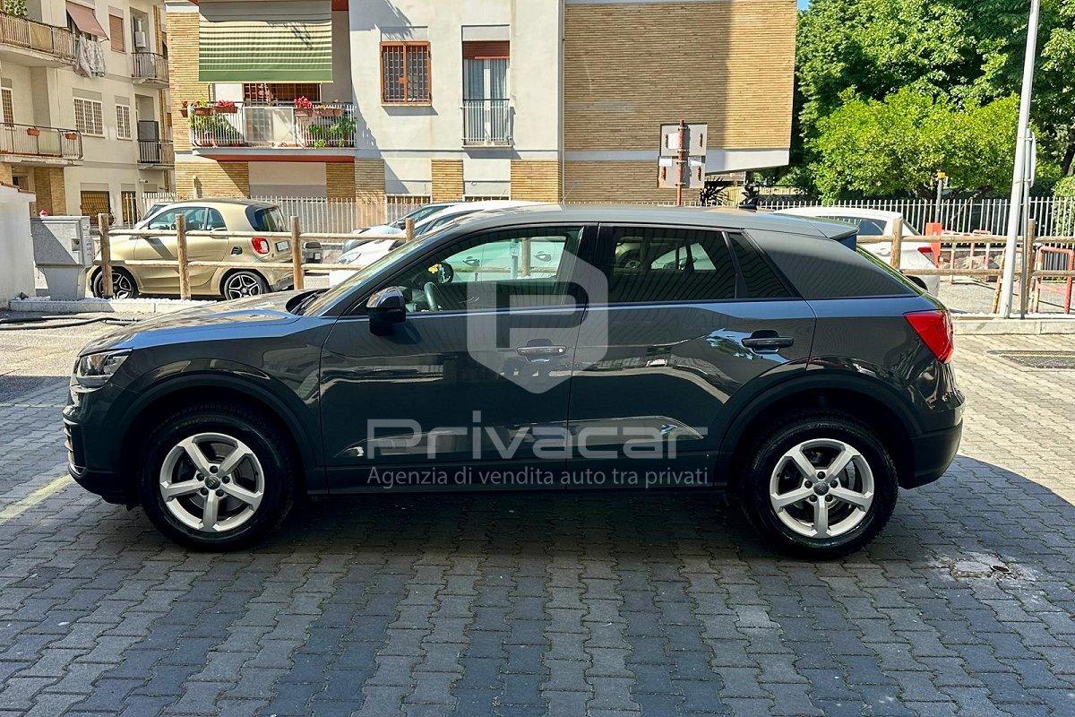 AUDI Q2 30 TDI S tronic Business