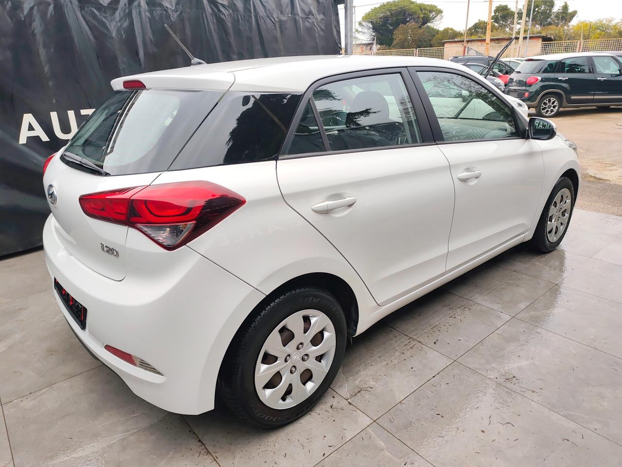 Hyundai i20 1.2 BENZINA GARANZIA 12 MESI