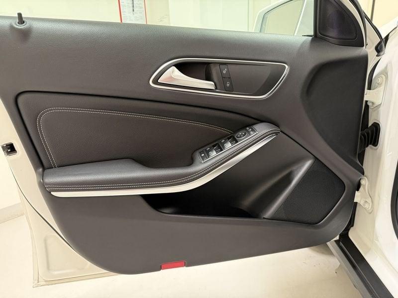 Mercedes-Benz GLA GLA 180 Sport