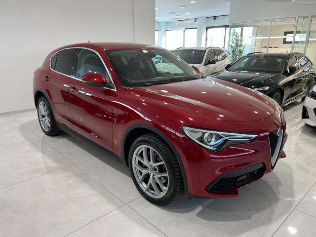 ALFA ROMEO Stelvio 2.0 Turbo 280 CV AT8 Q4 First Edition Winter pack